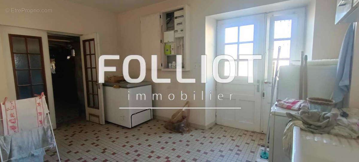 Maison à VILLEDIEU-LES-POELES