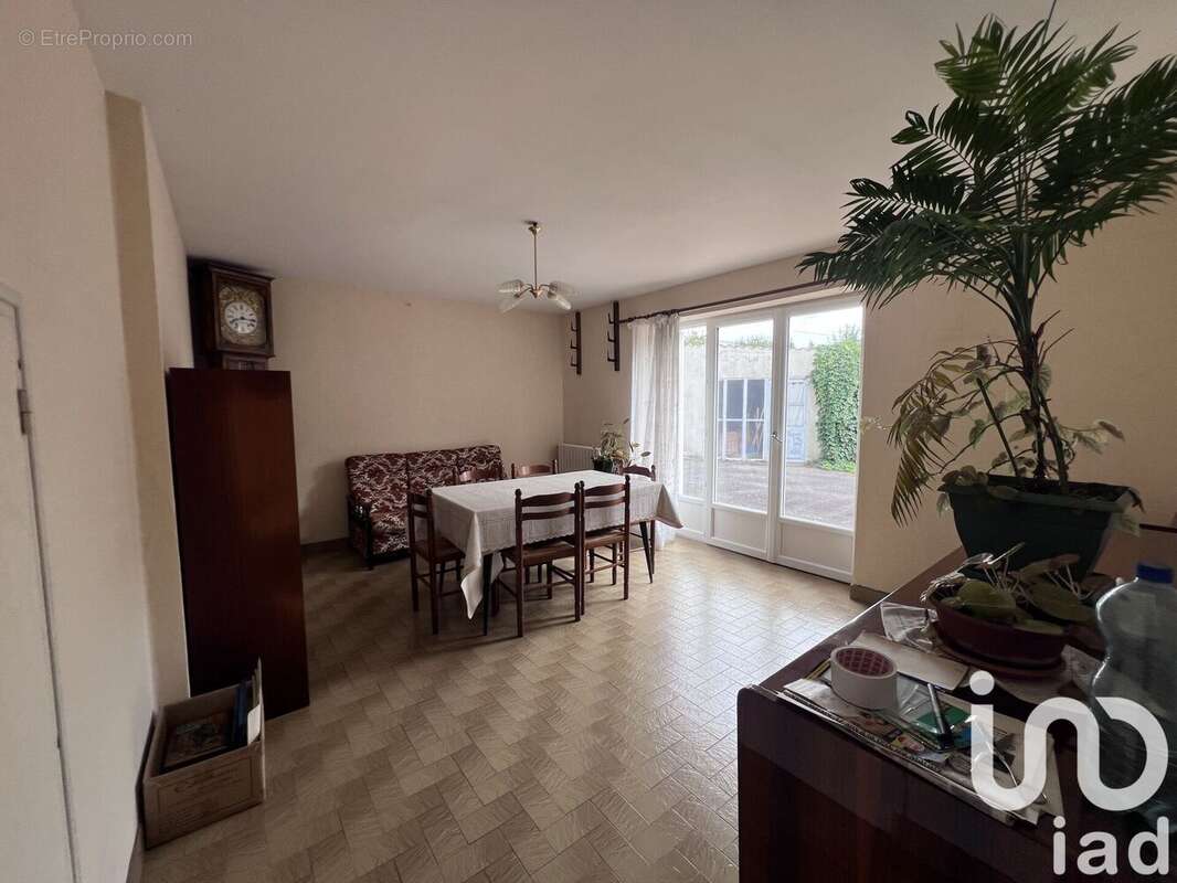 Photo 6 - Maison à SAINT-AUBIN-LE-CLOUD