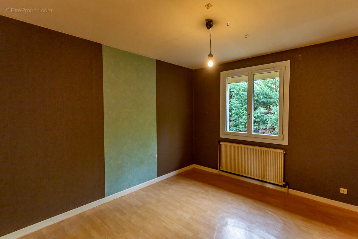 Maison à LONGECOURT-EN-PLAINE