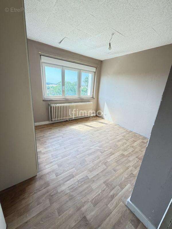 Maison individuelle, avec un terrain plat, à proximité de Morhan - photo 9