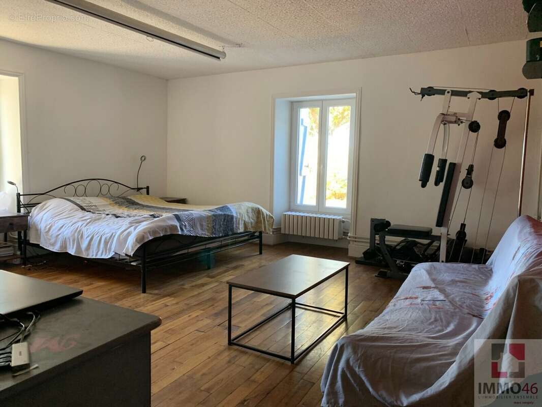 Maison à FRAYSSINET