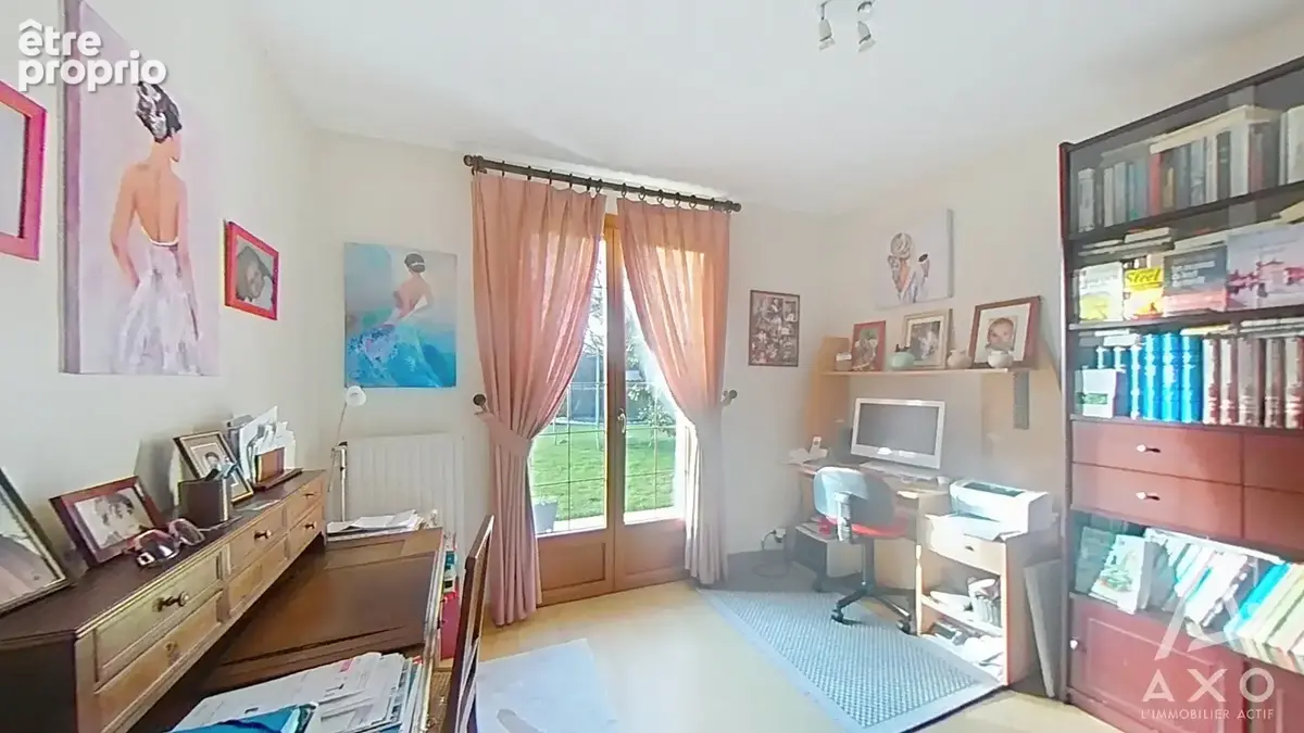 Cambes-en-Plaine  Maison familiale 168 m²  Beaux volumes  5 chambres - photo 7