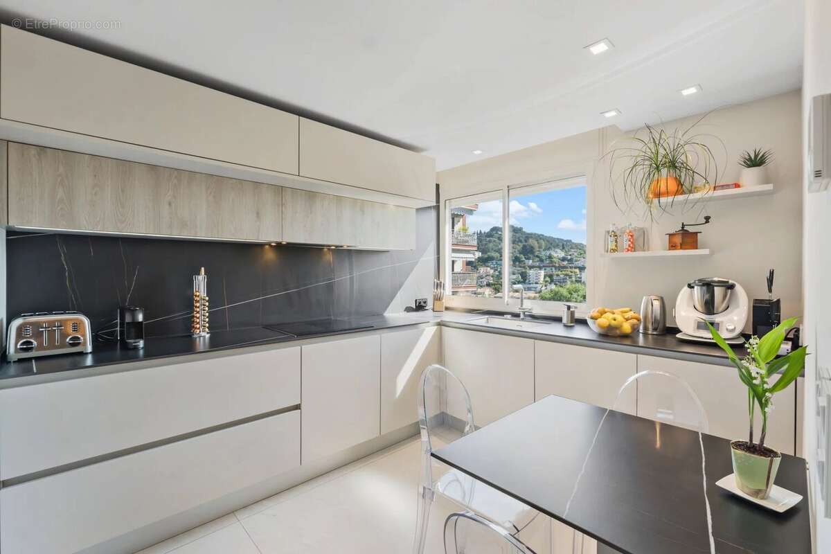 Appartement à LE CANNET