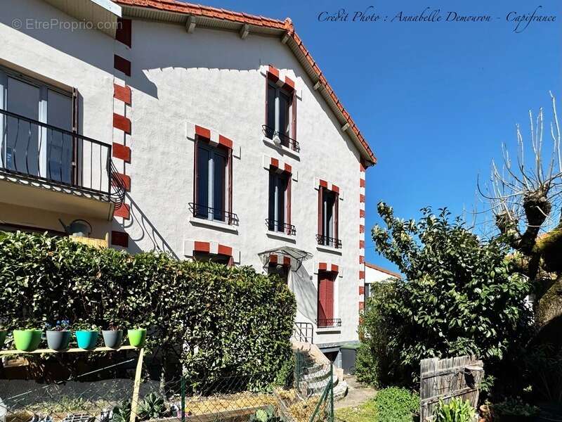 Appartement à CHATELGUYON