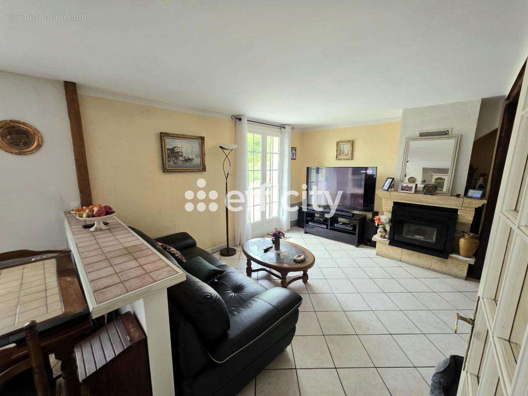 Maison 90 m² à Chamigny  - photo 6