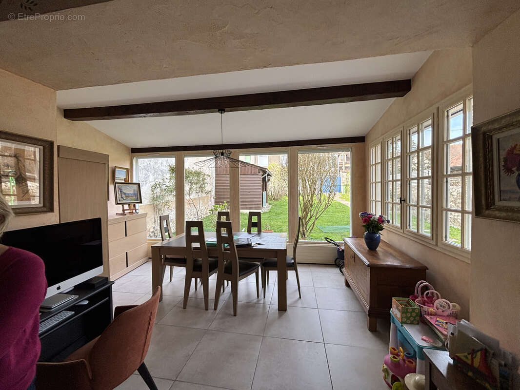 Maison à BENNECOURT