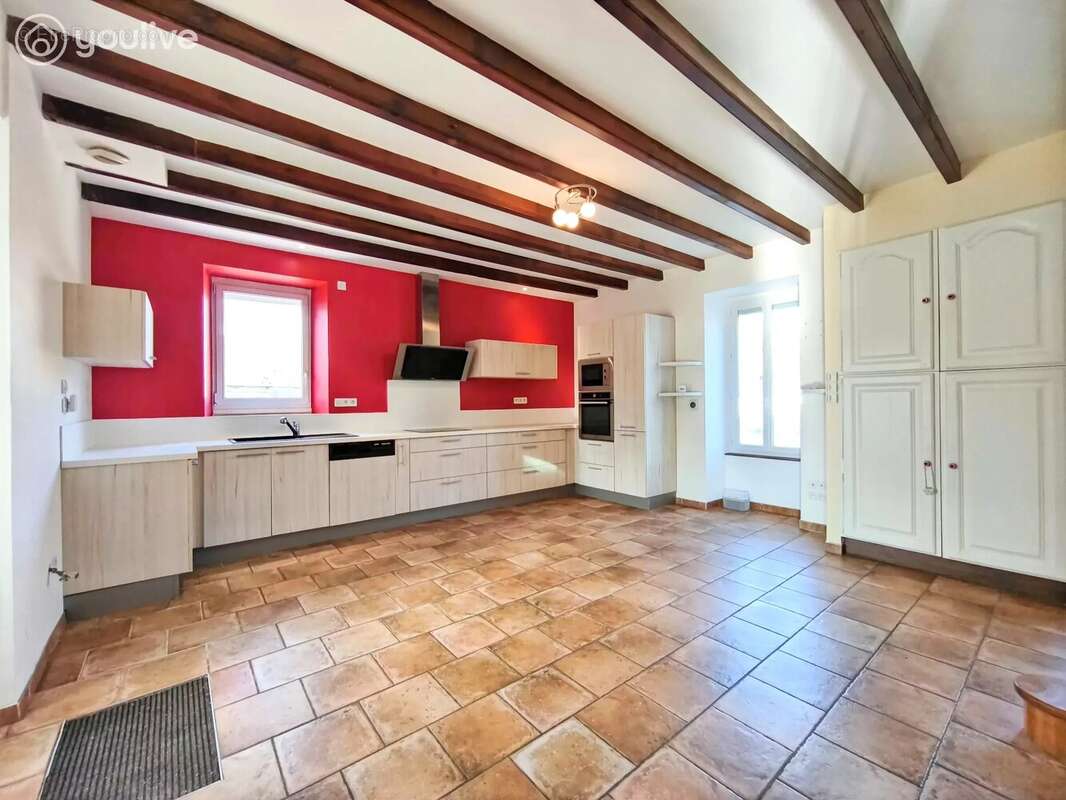 Maison à NESMY