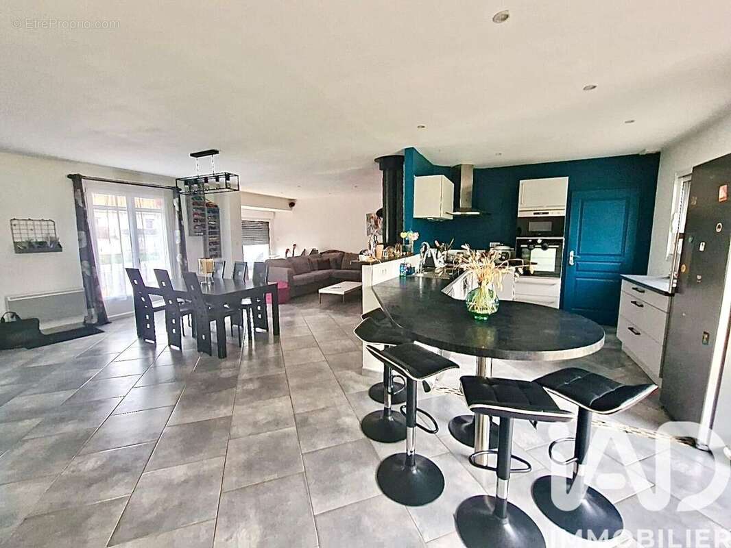 Photo 2 - Maison à BRESSUIRE