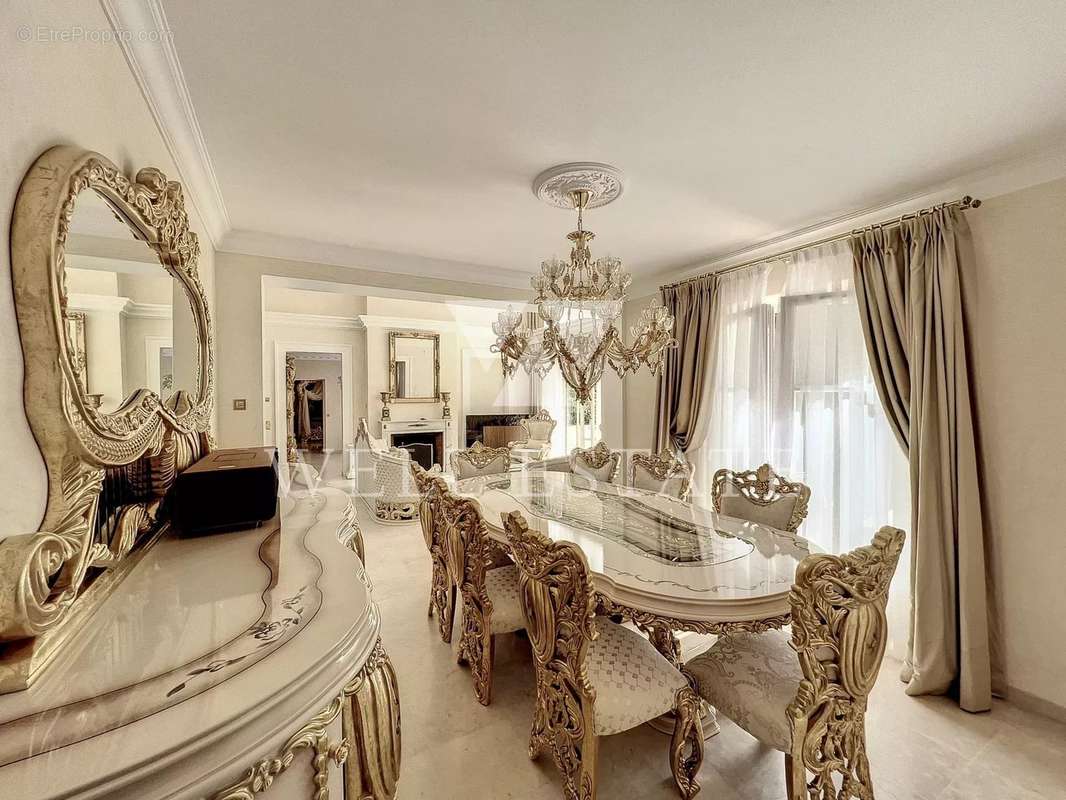 Maison à SAINT-RAPHAEL