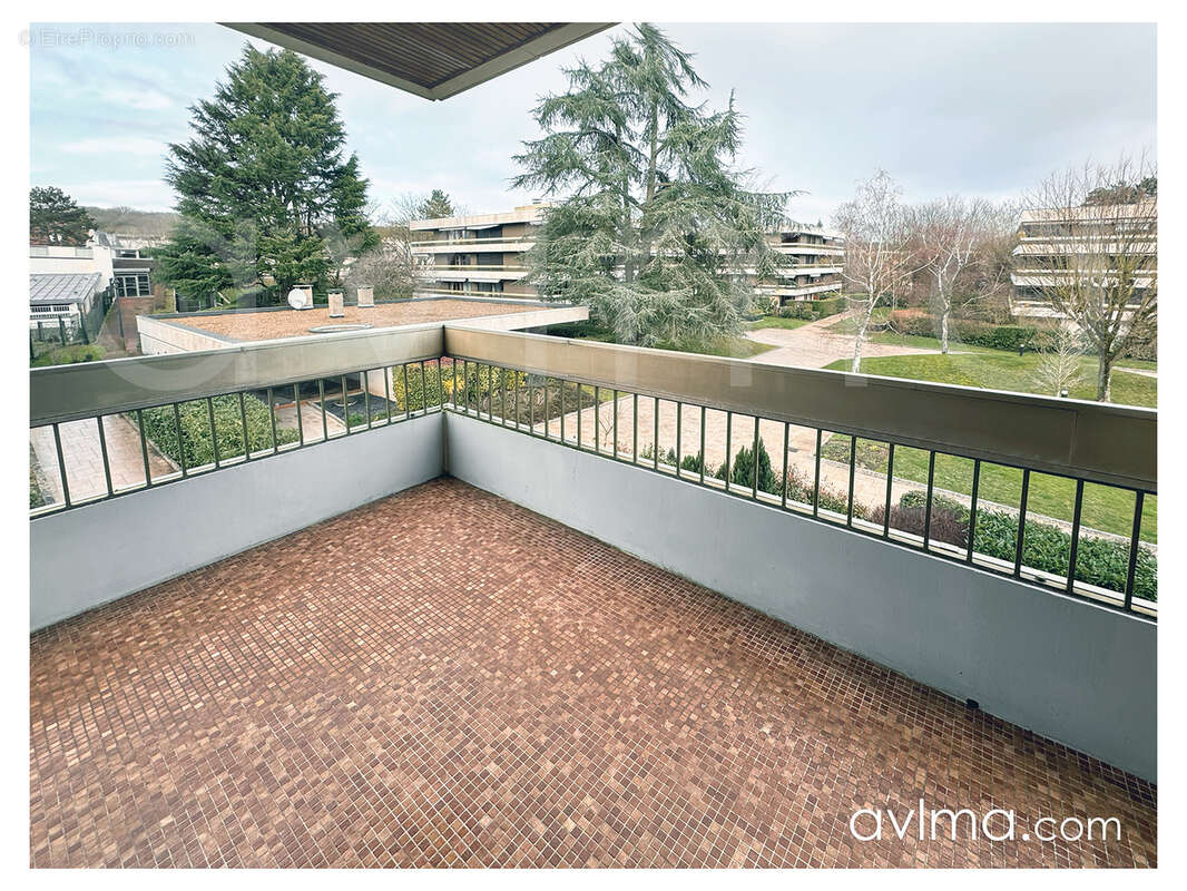 Appartement à NOISY-LE-ROI