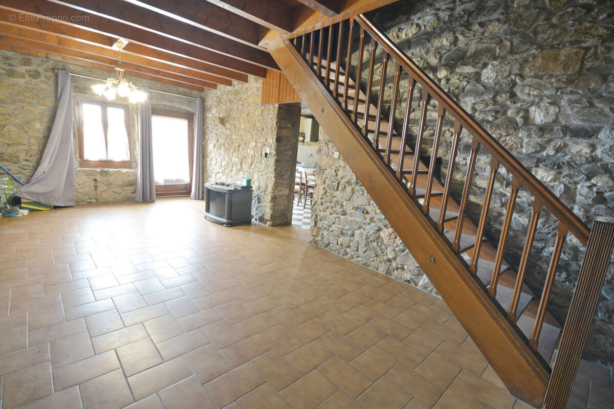 Maison à CERNEX