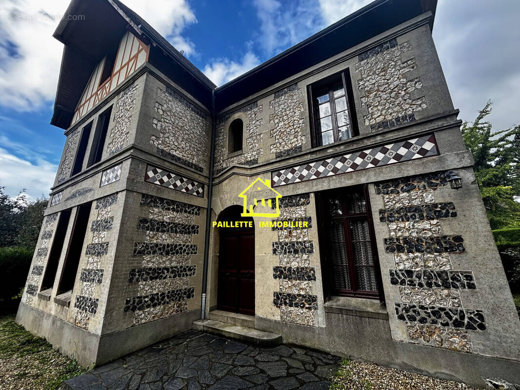 Maison à EPOUVILLE
