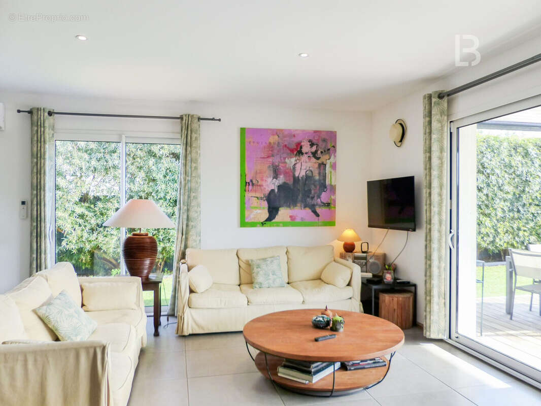 Maison à LA FARLEDE