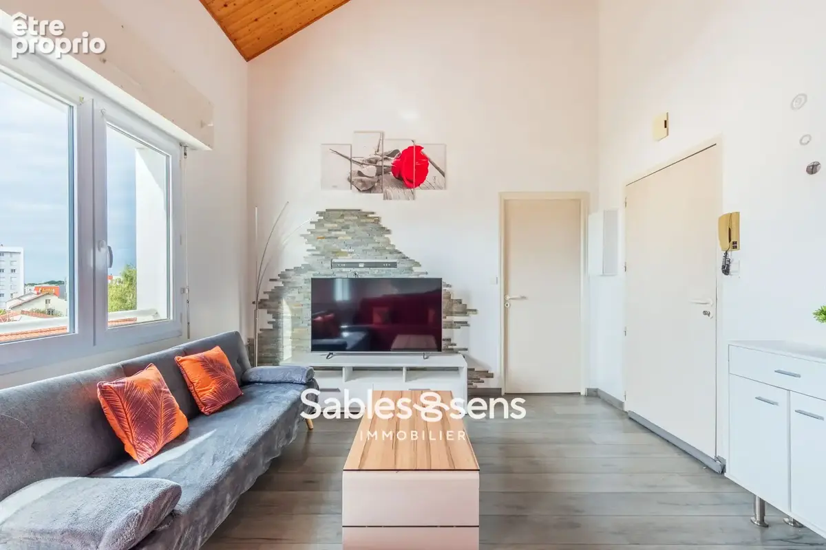 Appartement T2 bis avec cave et parking sur la commune de La Roche-sur-Yon - photo 3