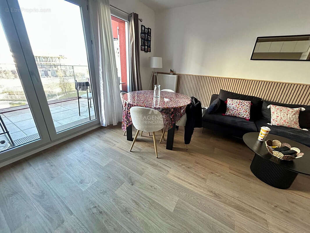 Appartement à CARRIERES-SOUS-POISSY