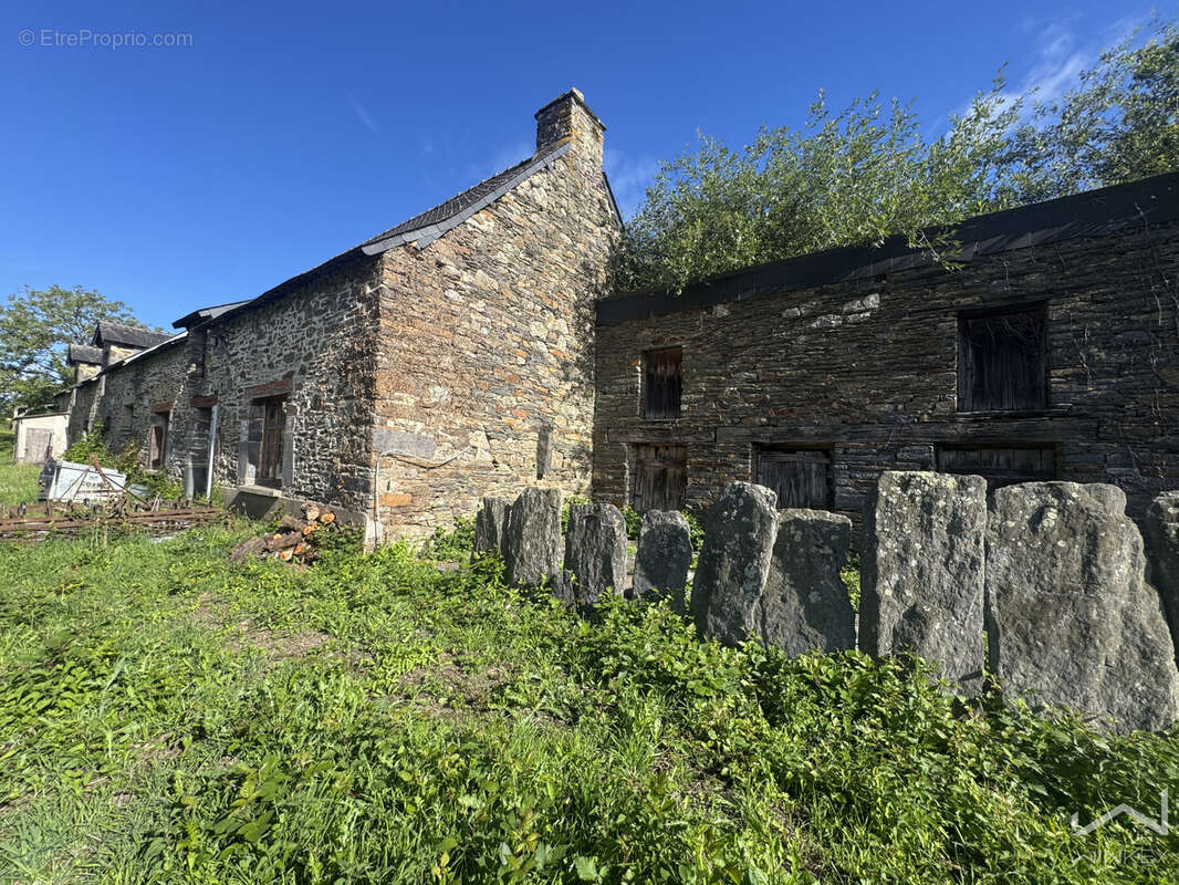 Maison à CARENTOIR