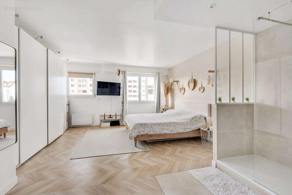 Appartement à FONTENAY-SOUS-BOIS