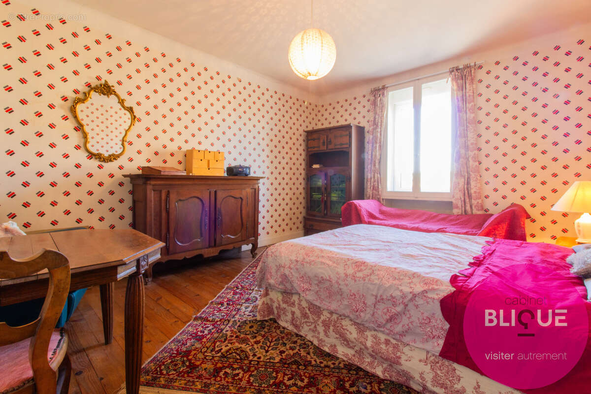 Maison à DOMEVRE-SUR-VEZOUZE