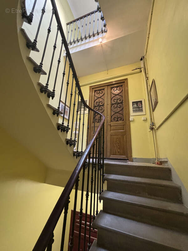 Appartement à BEZIERS
