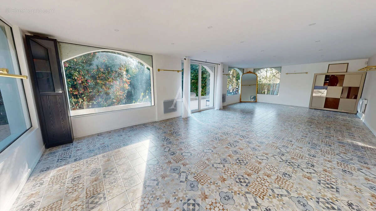 Maison à LE RAINCY