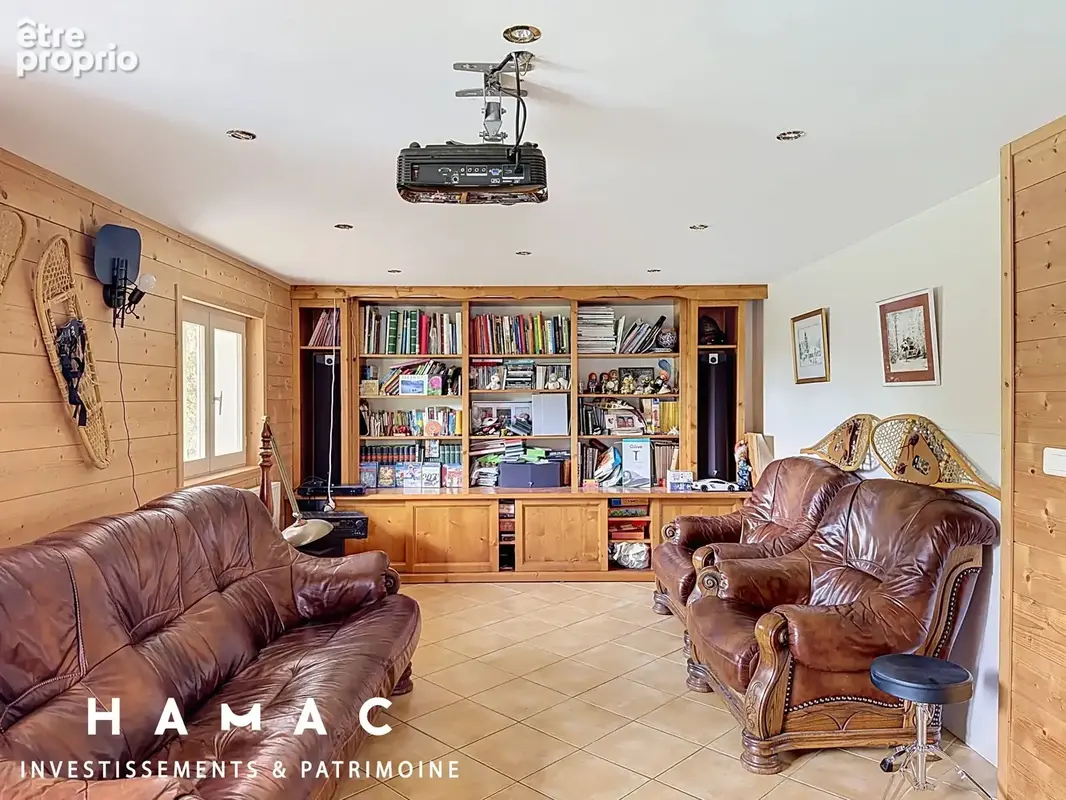 Chalet Grézieu-la-Varenne Centre 250 m² - photo 16