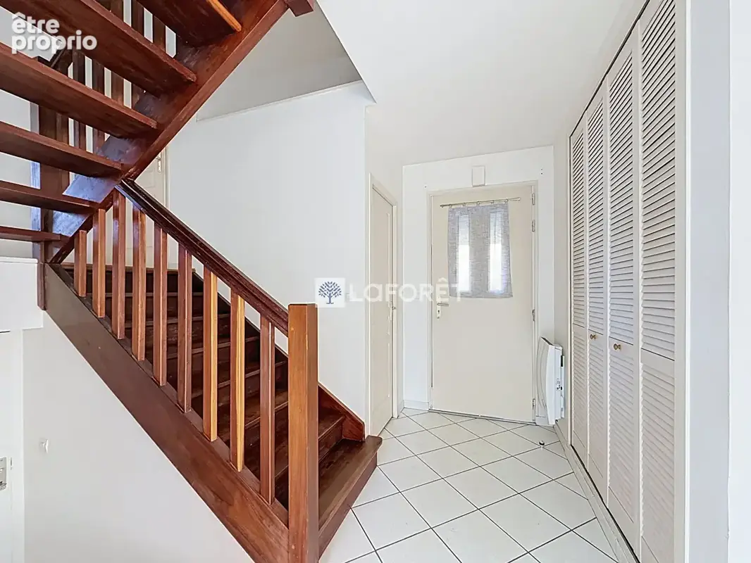 Maison contemporaine 4 chambres avec garage double - photo 8