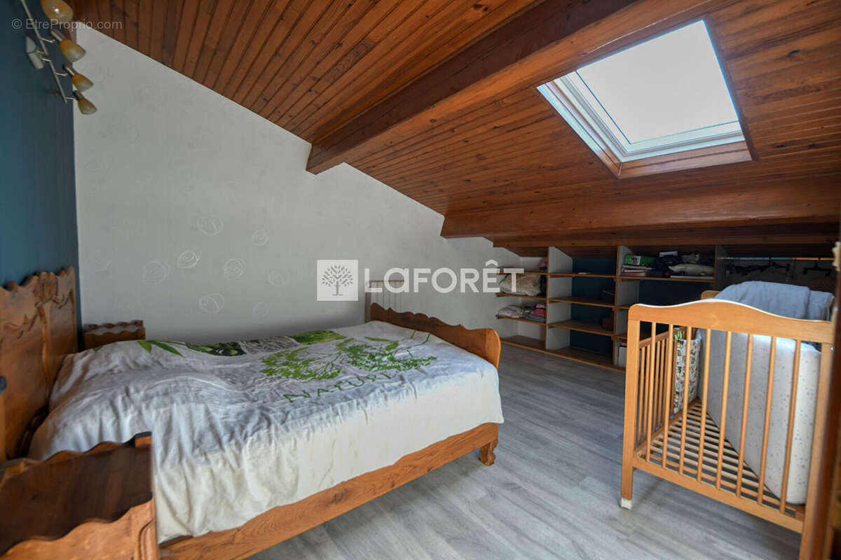 Maison à LISLE-SUR-TARN