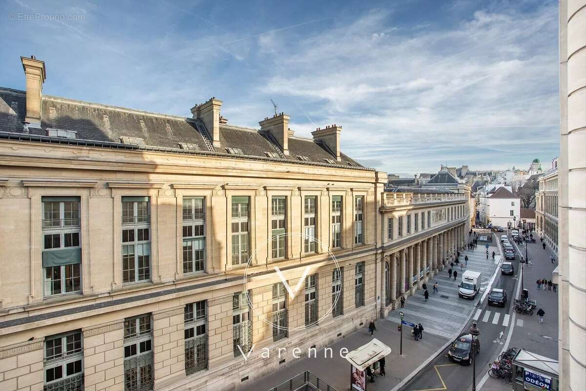 Appartement à PARIS-6E