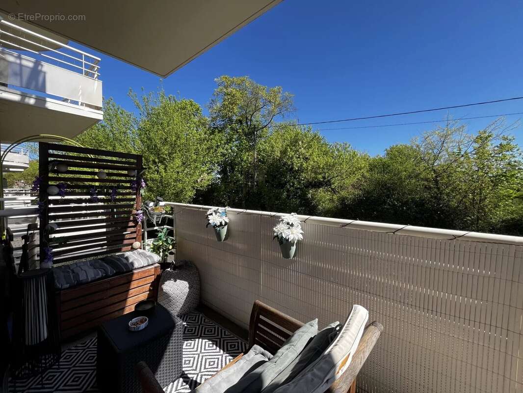 Appartement à PONT-DE-CHERUY