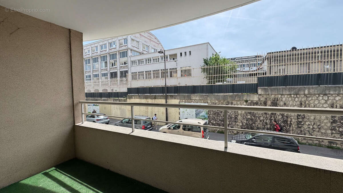 Appartement à PARIS-12E