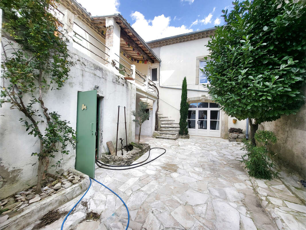 Maison à SAINT-CLEMENT