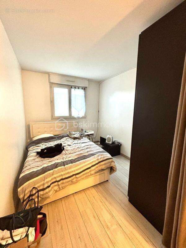 Appartement à COMBS-LA-VILLE