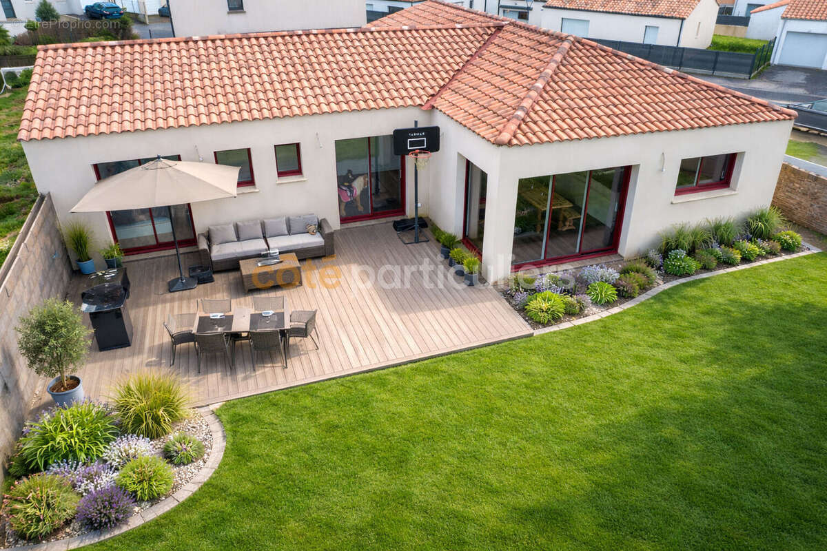 Maison à LA CHAPELLE-ACHARD