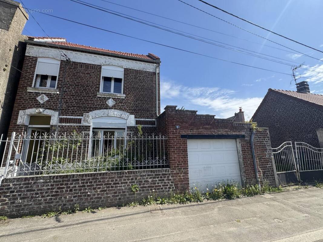 Maison à WAMBAIX