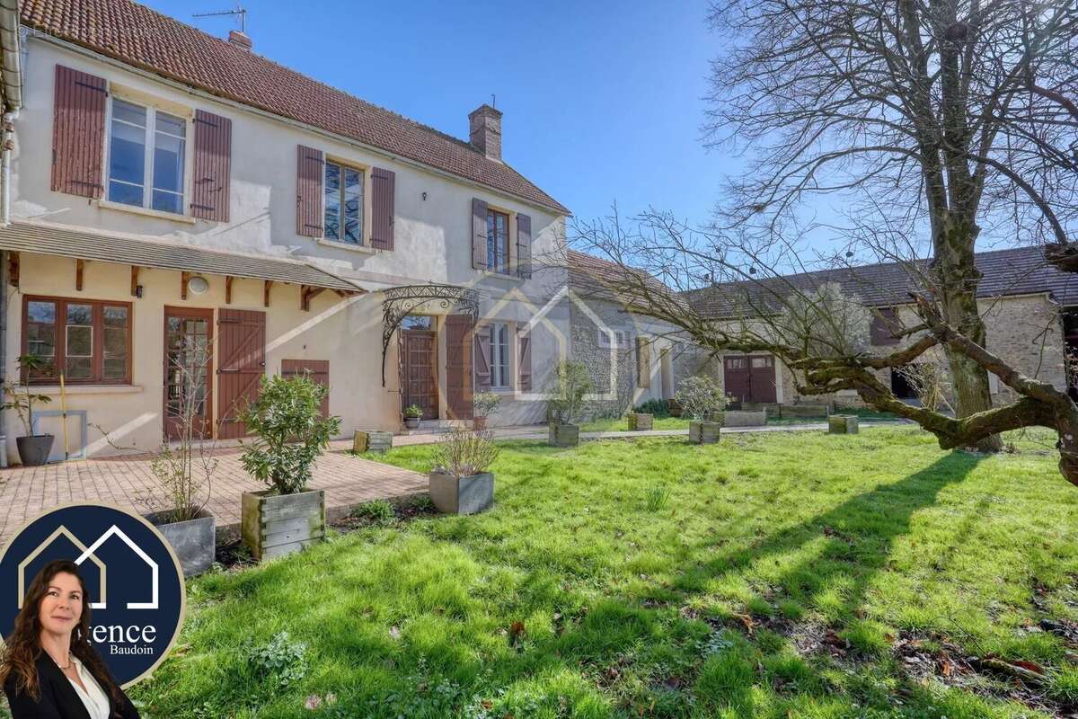 Maison à ABLIS