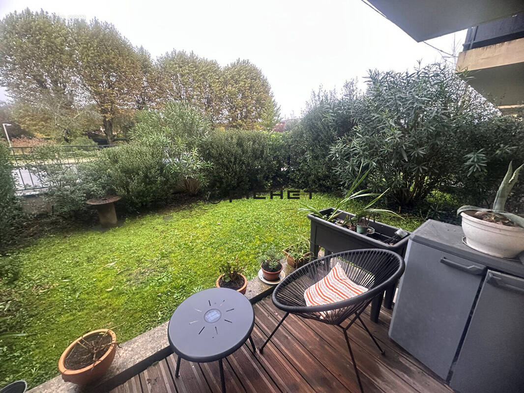 Appartement à PESSAC