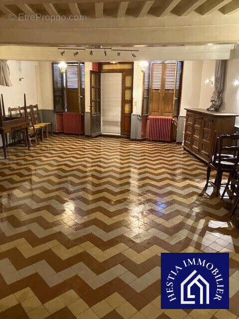 Appartement à CERVON