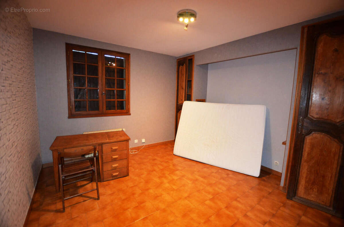 Chambre Bedroom 4