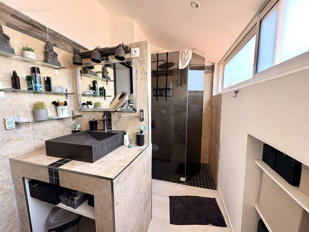 Maison 125 m² à La Ciotat  - photo 6