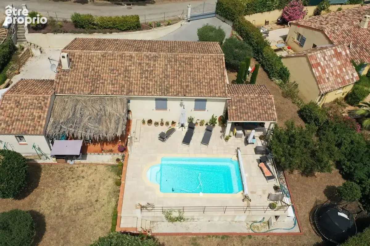 Villa salernes - photo 12