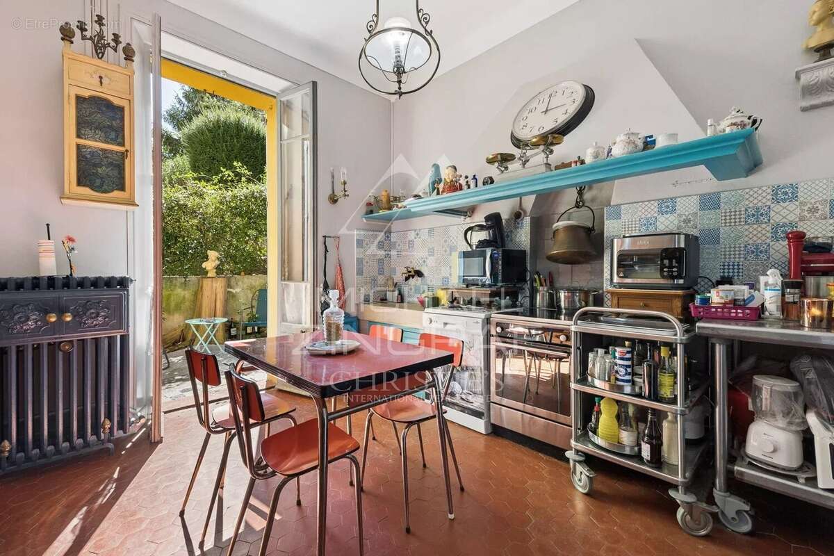 Maison à GRASSE