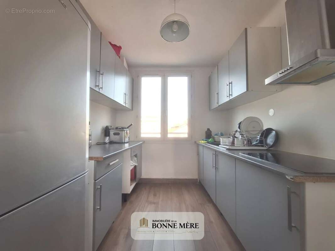 Appartement à MARSEILLE-14E