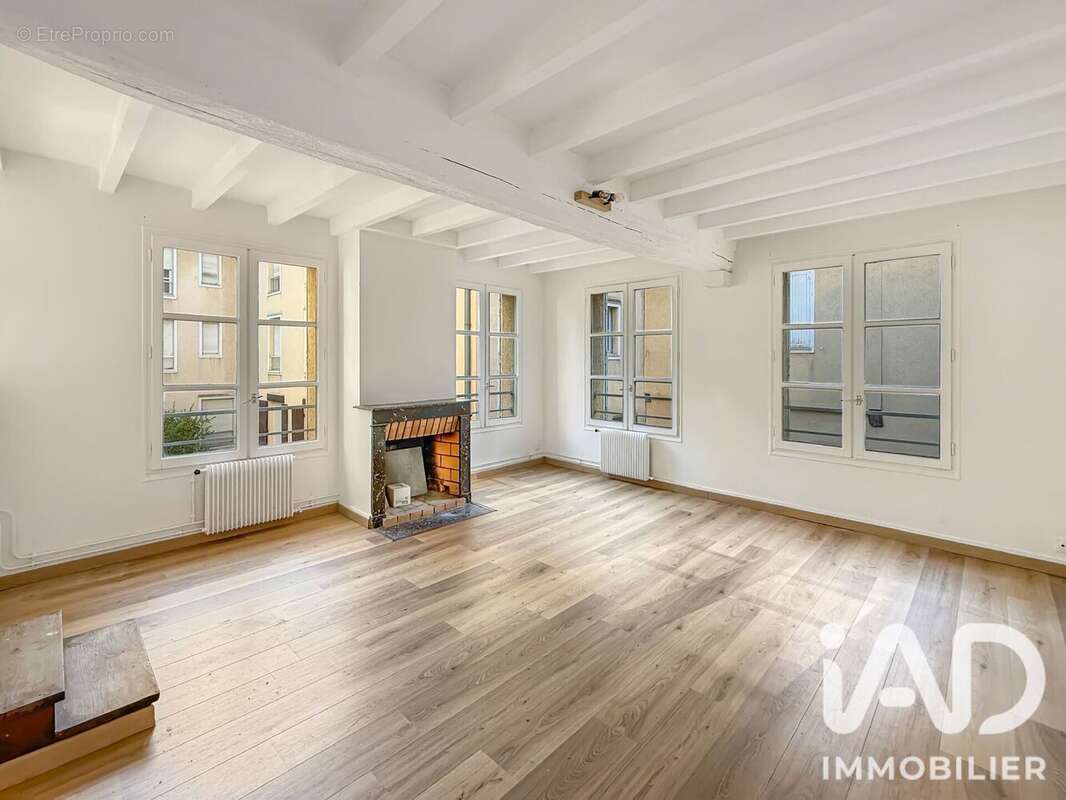 Appartement 63 m² à Chartres  - photo 2