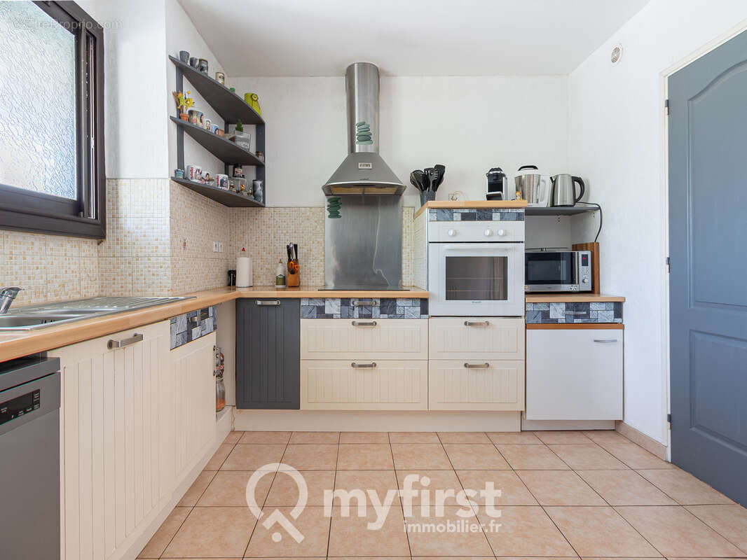 Appartement à LA VALETTE-DU-VAR