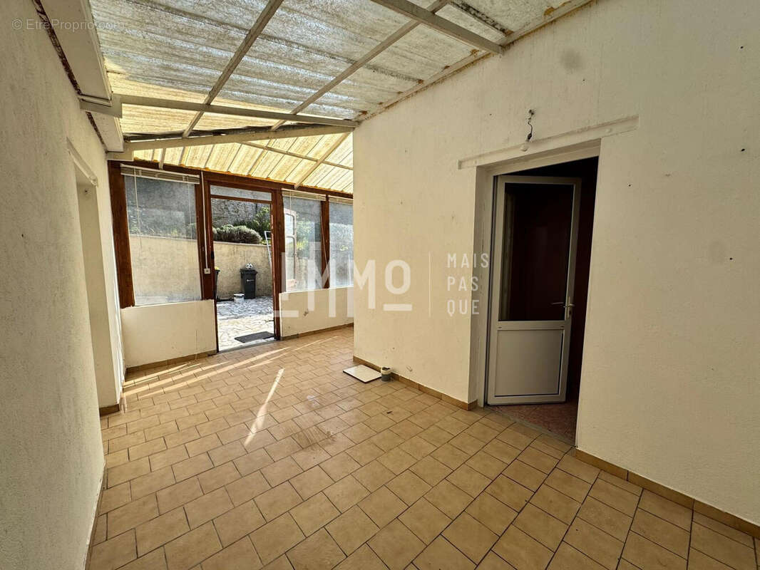 Maison à VOUVRAY-SUR-LOIR