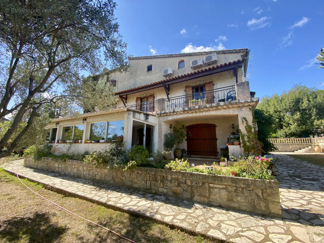 Maison à DRAGUIGNAN