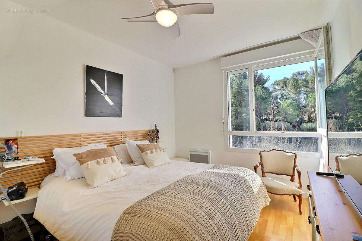 Appartement à MARSEILLE-11E