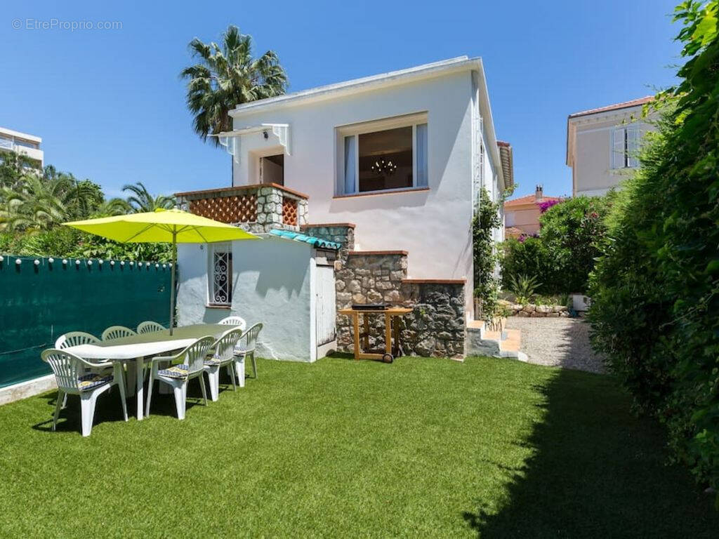 Maison à ANTIBES