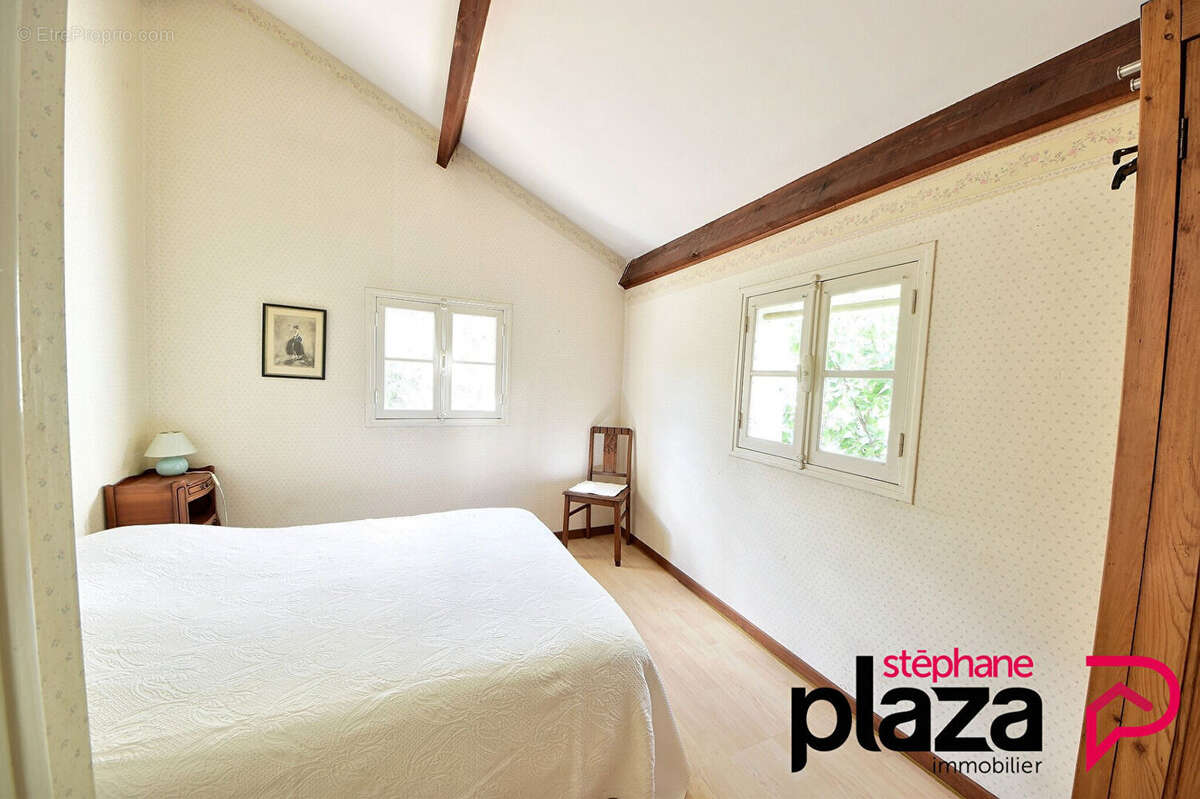 Maison à LA VALETTE-DU-VAR