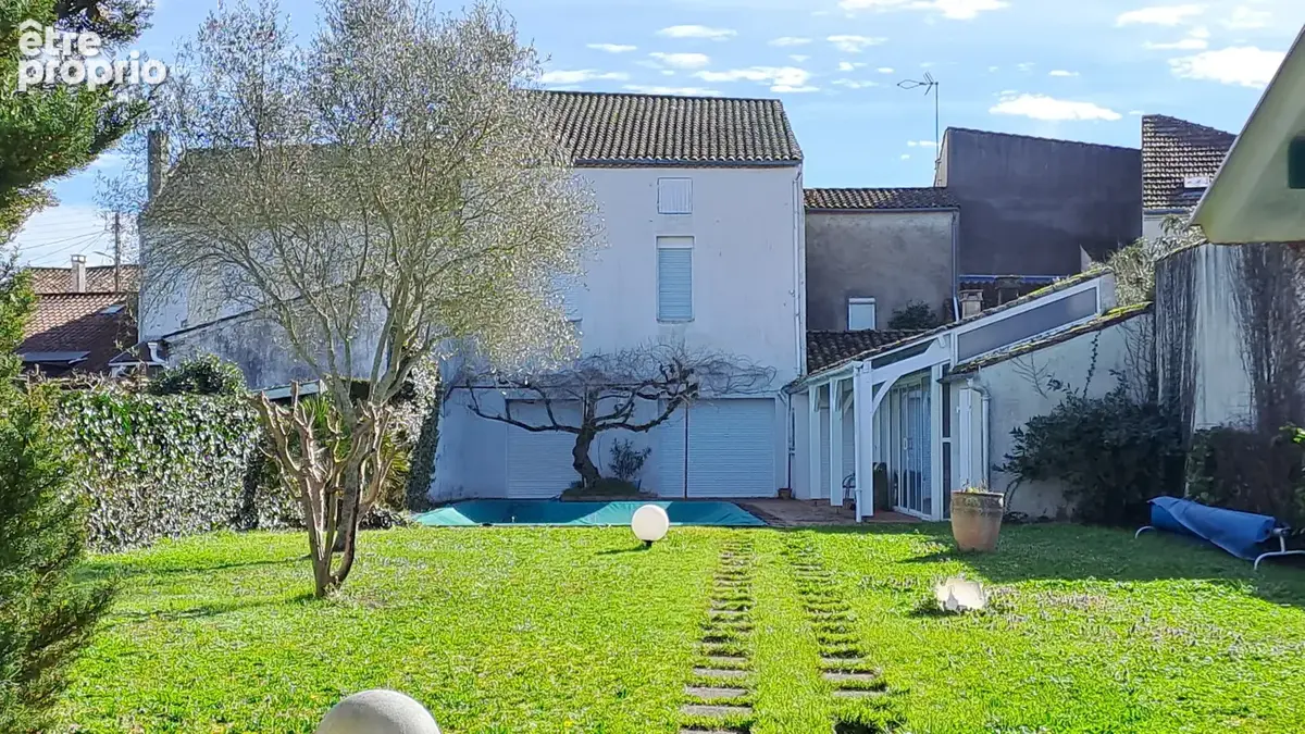 Photo Maison à Villeneuve-Sur-Lot au prix de 253 200€